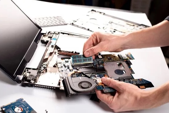 Замена жесткого диска на ноутбуке | Оперативный ремонт жесткого диска на ноутбуке в aikimaster.ru